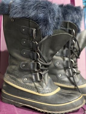 Sorel Joan of Arctic Navy Winter Boots Sz 9.5